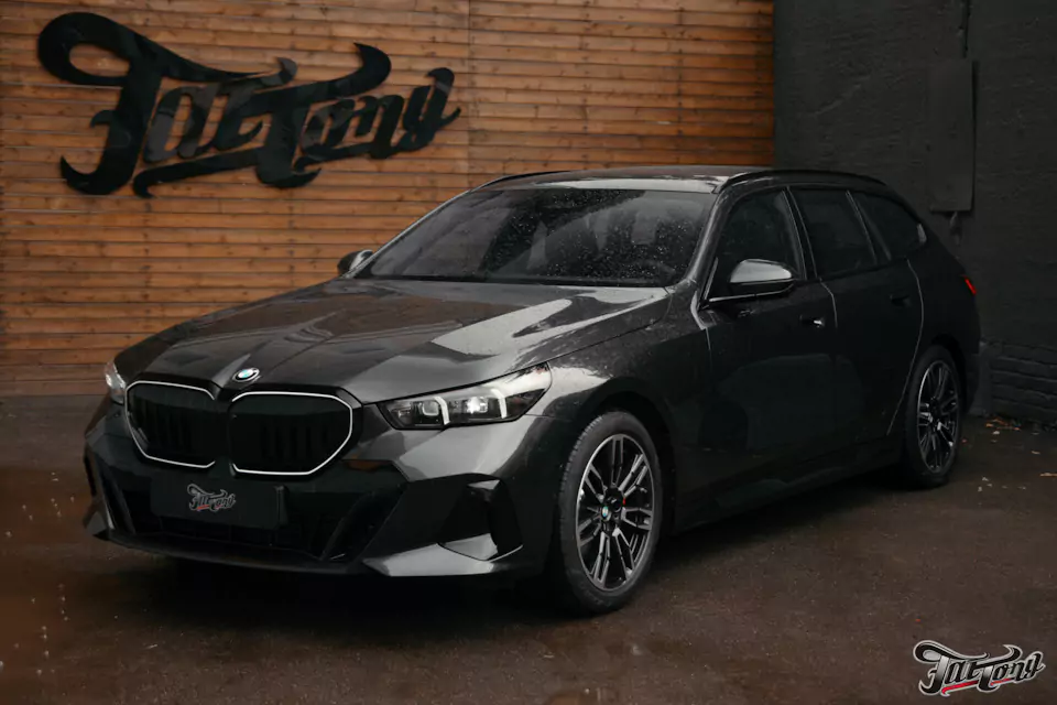 Защитили зоны риска BMW 5 полиуретаном